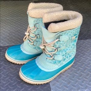 Sorel, hand crafted winter boots!